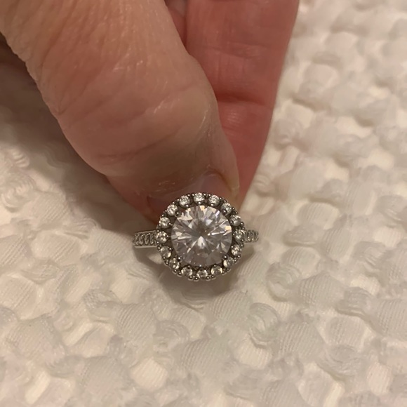 Elina Ring by Stella & Dot - Picture 1 of 6